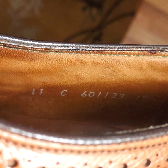 Florsheim Imperial Shoe - Walnut Brown Full Brogue Wingtip 11 C 601123 - Picture 7 of 8